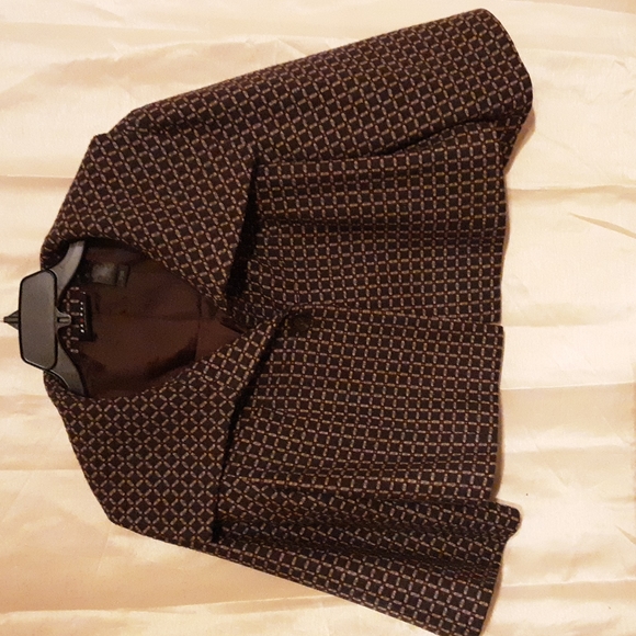 Women's cape jacket - Picture 1 of 3